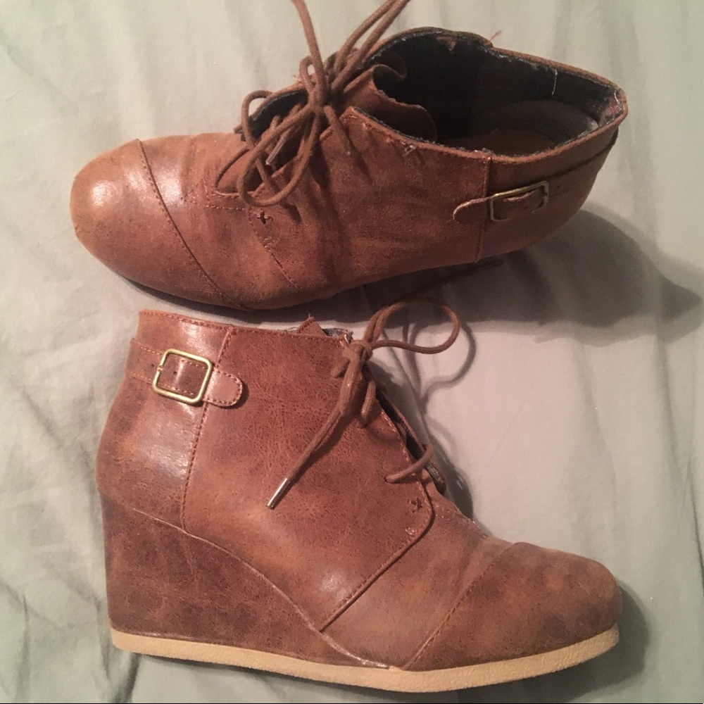 Wedge Dress Shoes